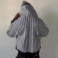 Load image into Gallery viewer, Reverse Zip Up (BLACK)
