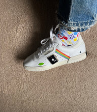 Load image into Gallery viewer, AppleVuitton Socks
